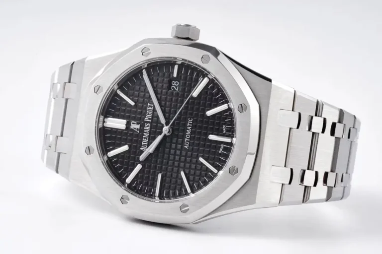 Audemars Piguet Royal Oak 15400 Black Automatic | Mirck Clone