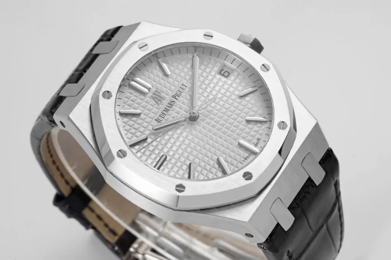 Audemars Piguet Royal Oak 15500 Silver | Mirck Clone